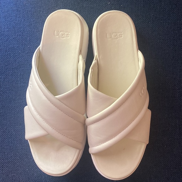 UGG ZAYNE SIZE 7.5 7 CROSSBAND LEATHER SLIDE SANDALS - Picture 4 of 8